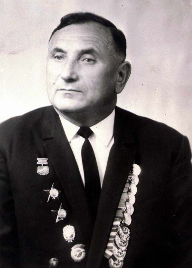 Николай Николаевич Маслюков